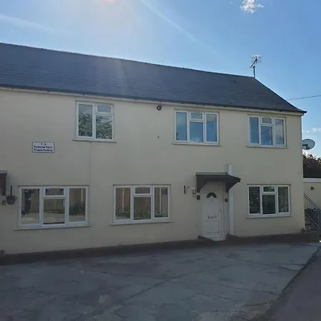 Central Windsor 2 Bedroom Flat With Free Parking Extérieur photo